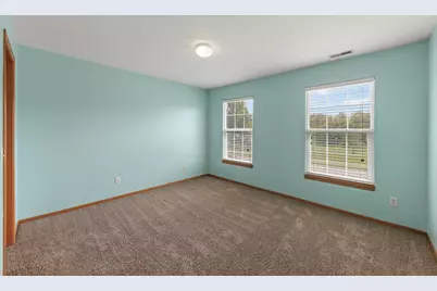 905 Churchill Drive, Plano, IL 60545 - Photo 17