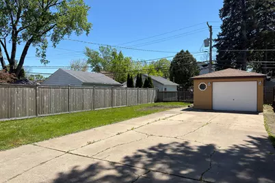 963 E Prairie Street, Des Plaines, IL 60016 - Photo 23