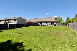 133 Norfolk Ln, Pingree Grove, IL 60140 - Photo 17