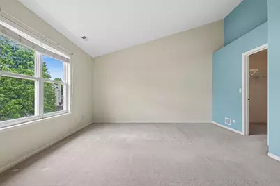 6084 Russell Drive, Hoffman Estates, IL 60192 - Photo 15