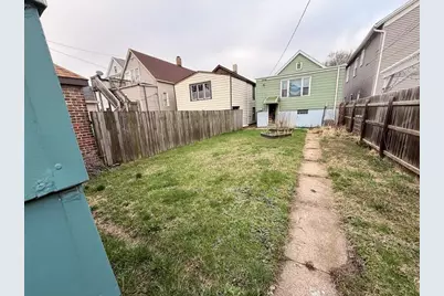 10003 S Exchange Avenue, Chicago, IL 60617 - Photo 11