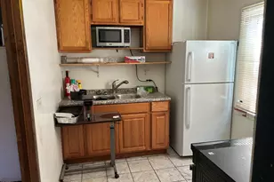 9148 S Burnside Ave, Chicago, IL 60619 - Photo 5