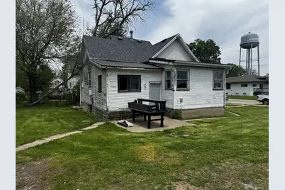 10 N 3rd Street, Chatsworth, IL 60921 - Photo 3