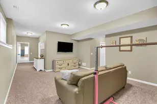 205 Independence Dr, Savoy, IL 61874 - Photo 35