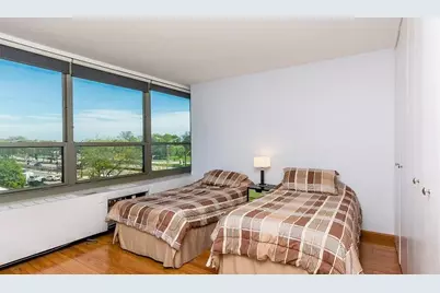 3550 N Lake Shore Drive #301, Chicago, IL 60657 - Photo 11