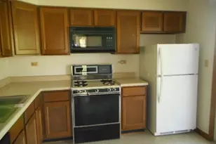 1017 Brentwood Cir, Buffalo Grove, IL 60089 - Photo 9
