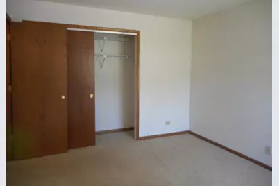 1017 Brentwood Circle, Buffalo Grove, IL 60089 - Photo 15
