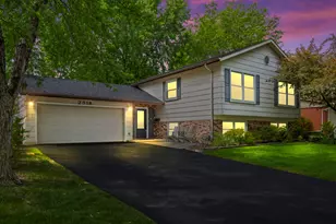 2518 N Ridge Ave, Arlington Heights, IL 60004 - Photo 31