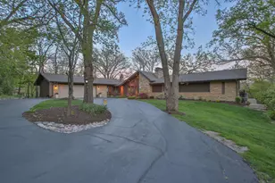 12304 N Ledges Dr, Roscoe, IL 61073 - Photo 7