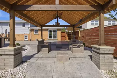 8525 Blue Ridge Avenue, Hickory Hills, IL 60457 - Photo 25
