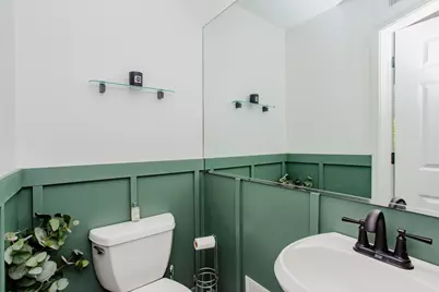 1504 W Pearson Street, Chicago, IL 60642 - Photo 19