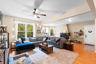 1319 W Fargo Ave, Chicago, IL 60626 - Photo 5