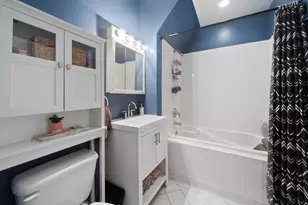 1319 W Fargo Ave, Chicago, IL 60626 - Photo 19