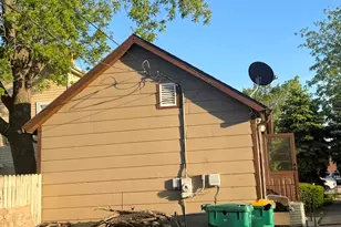 209 Ohio St, Joliet, IL 60432 - Photo 5