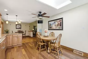 20W545 Moreland Ave, Addison, IL 60101 - Photo 11