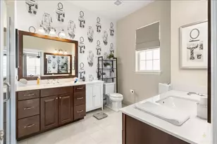 3870 Double Eagle Dr, Elgin, IL 60124 - Photo 25