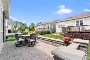 3870 Double Eagle Dr, Elgin, IL 60124 - Photo 33