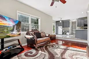 1004 Hamlet Rd, Naperville, IL 60564 - Photo 5