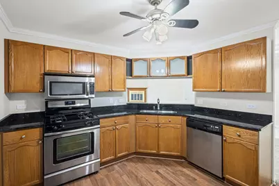 540 Biesterfield Road #B314, Elk Grove Village, IL 60007 - Photo 3