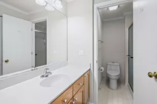 540 Biesterfield Rd, Elk Grove Village, IL 60007 - Photo 11