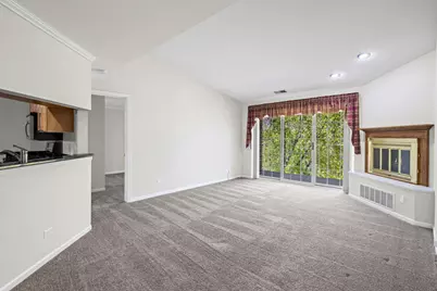 540 Biesterfield Road #B314, Elk Grove Village, IL 60007 - Photo 5