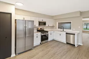2525 223rd St, Sauk Village, IL 60411 - Photo 9