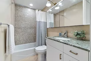 2740 N Janssen Ave, Chicago, IL 60614 - Photo 19