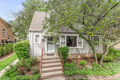 12134 Ann Street, Blue Island, IL 60406 - Photo 1