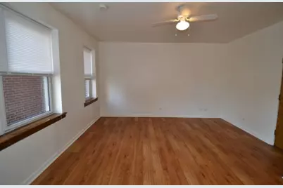 4241 N Kenmore Avenue #207, Chicago, IL 60613 - Photo 9