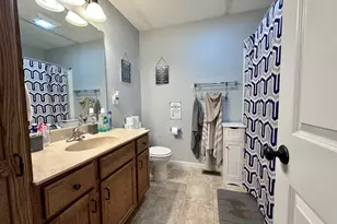 1012 W 4th St, Sterling, IL 61081 - Photo 7