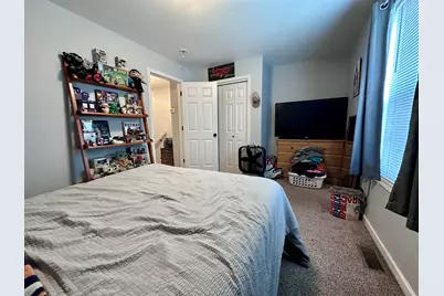 1012 W 4th Street, Sterling, IL 61081 - Photo 9