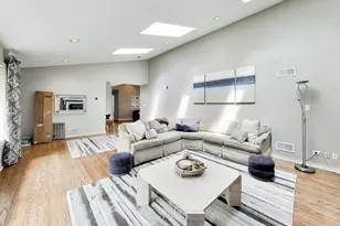 3414 E Mardan Dr, Long Grove, IL 60047 - Photo 9
