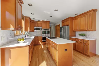 6621 Greene Road, Woodridge, IL 60517 - Photo 15