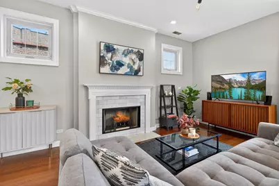 1041 N Leavitt Street #2, Chicago, IL 60622 - Photo 3
