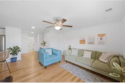 2501 W Bryn Mawr Avenue #308, Chicago, IL 60659 - Photo 3