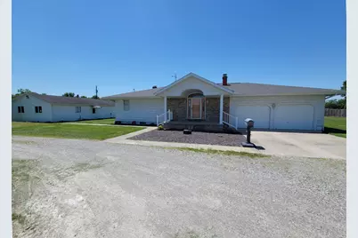 2705 S Broadway Avenue, Salem, IL 62881 - Photo 47