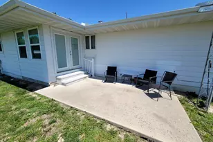 2705 S Broadway Ave, Salem, IL 62881 - Photo 49