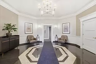 33 W Delaware Pl, Chicago, IL 60610 - Photo 15