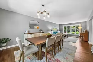 15460 W Wildwood Ct, Libertyville, IL 60048 - Photo 19