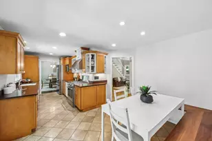15460 W Wildwood Ct, Libertyville, IL 60048 - Photo 11