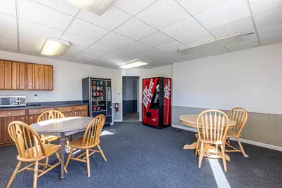 400 N Main Street, Princeton, IL 61356 - Photo 17