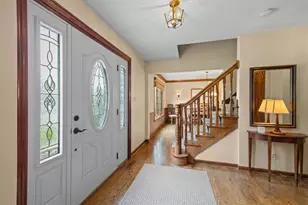 8770 Butterfield Ln, Orland Park, IL 60462 - Photo 3