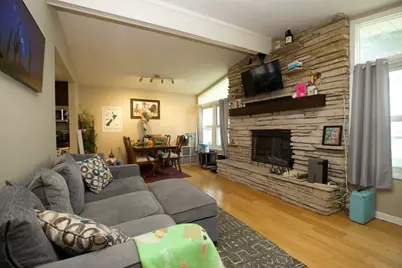 55 E Jeffrey Avenue #House, Wheeling, IL 60090 - Photo 9