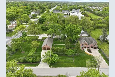 540 N Columbine Avenue, Lombard, IL 60148 - Photo 3