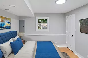 28W555 Leverenz Rd, Naperville, IL 60564 - Photo 13