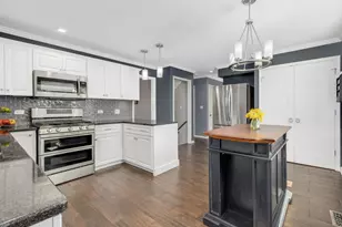 1525 Almond Ct, Downers Grove, IL 60515 - Photo 11