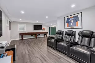 1525 Almond Ct, Downers Grove, IL 60515 - Photo 27