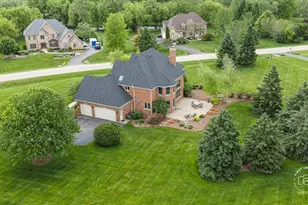 38W535 Red Bay Ct, Saint Charles, IL 60175 - Photo 31