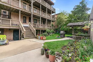 1048 W Byron St, Chicago, IL 60613 - Photo 17