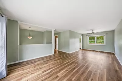 315 S Park Boulevard, Streamwood, IL 60107 - Photo 3